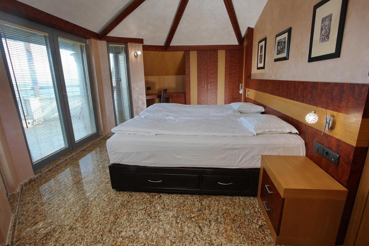 Art Complex Anel Hotel Sozopol Ngoại thất bức ảnh